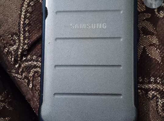 Samsung Galaxy x cover 3